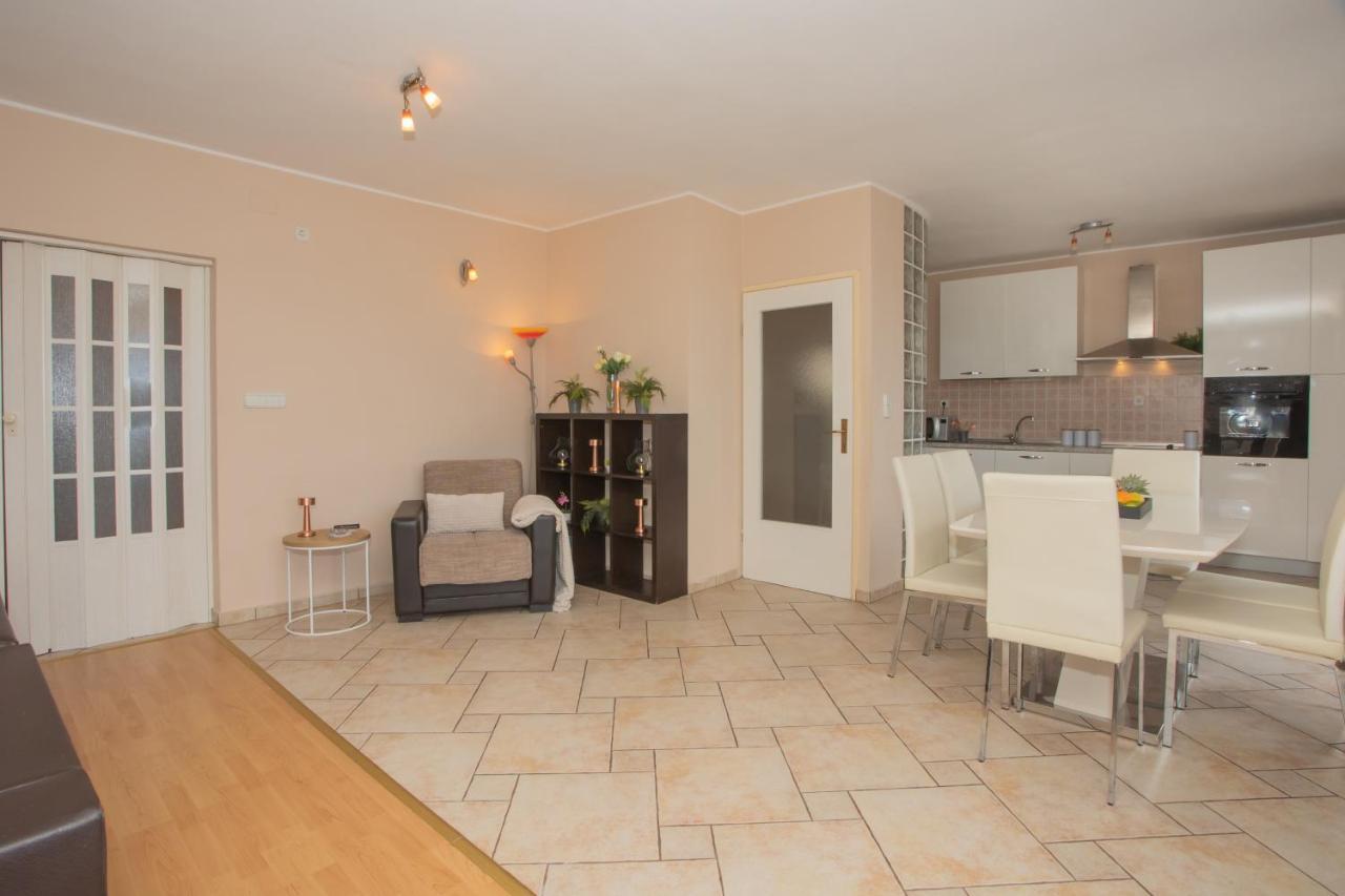 Apartment Mozart Šibenik Extérieur photo