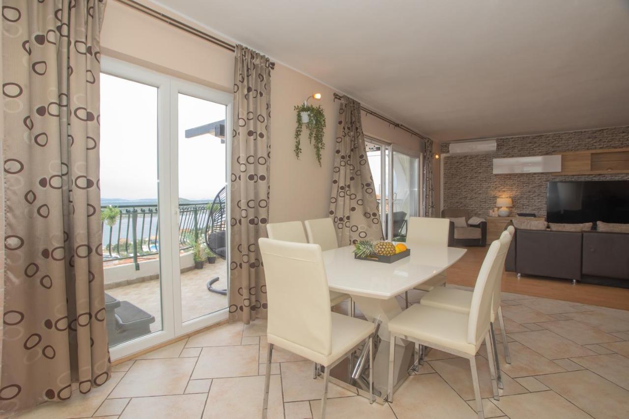 Apartment Mozart Šibenik Extérieur photo